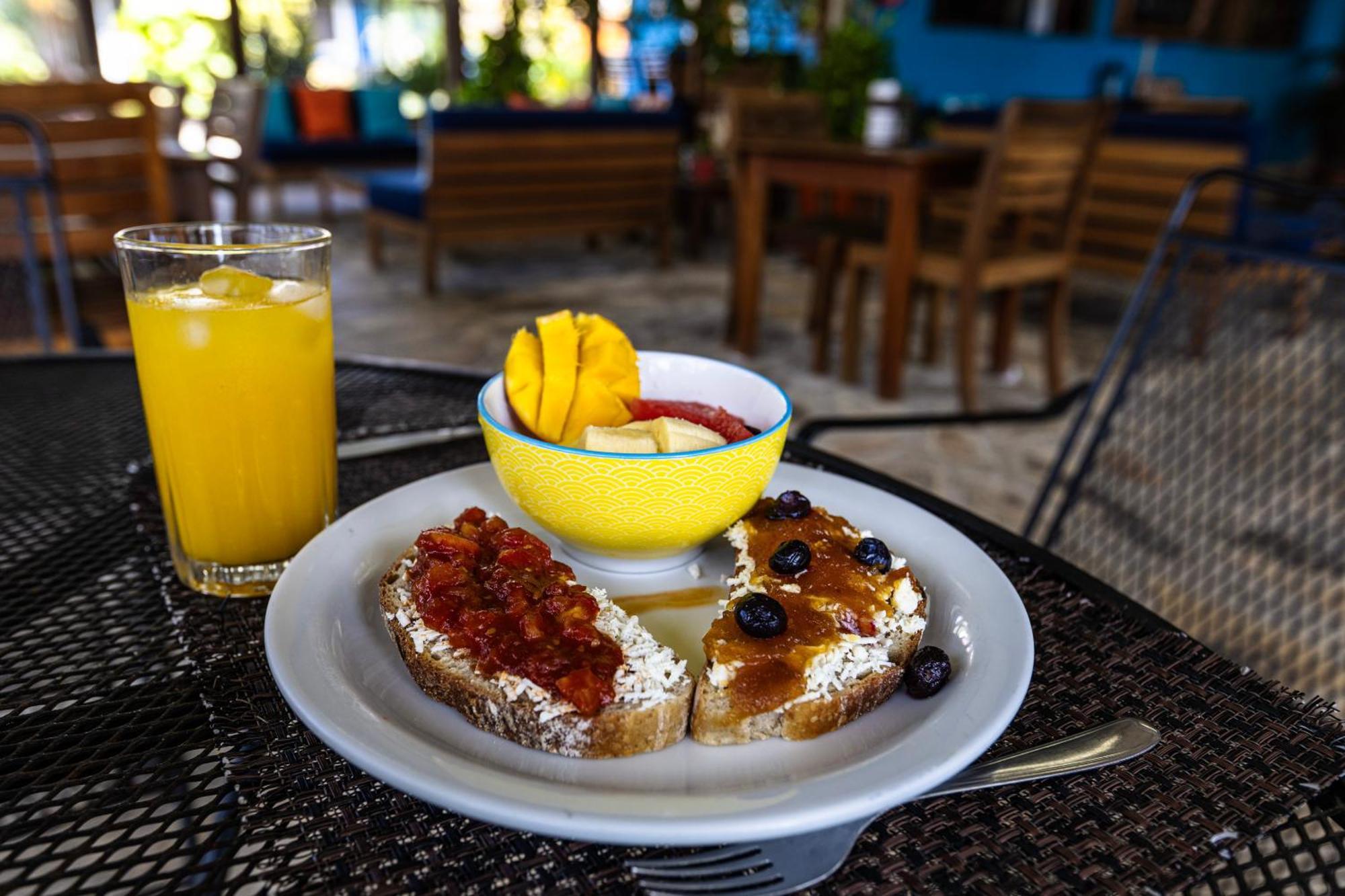 Xalli Beach Hotel Altagracia Εξωτερικό φωτογραφία